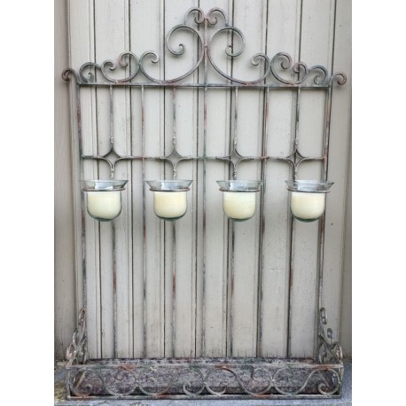 JARDINIÈRES AVEC BOUGIES